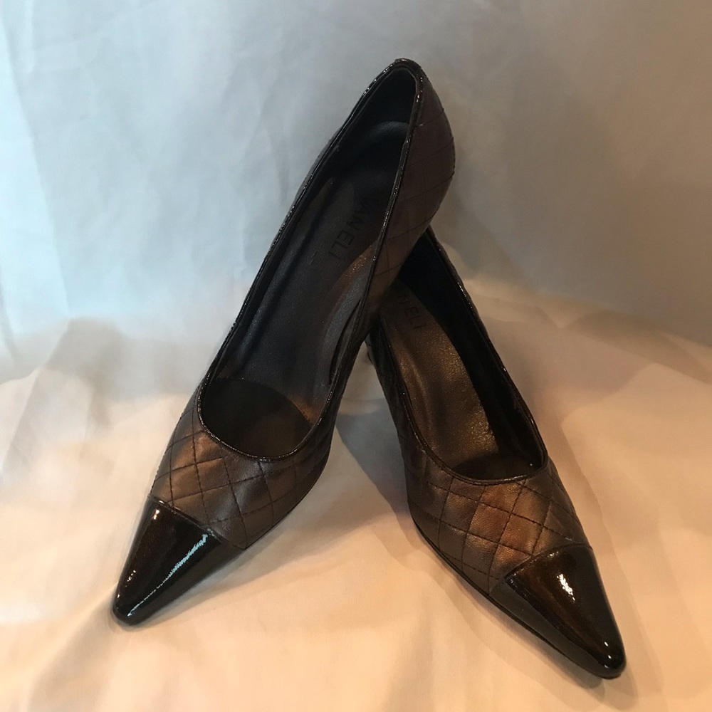 Vaneli dress pumps